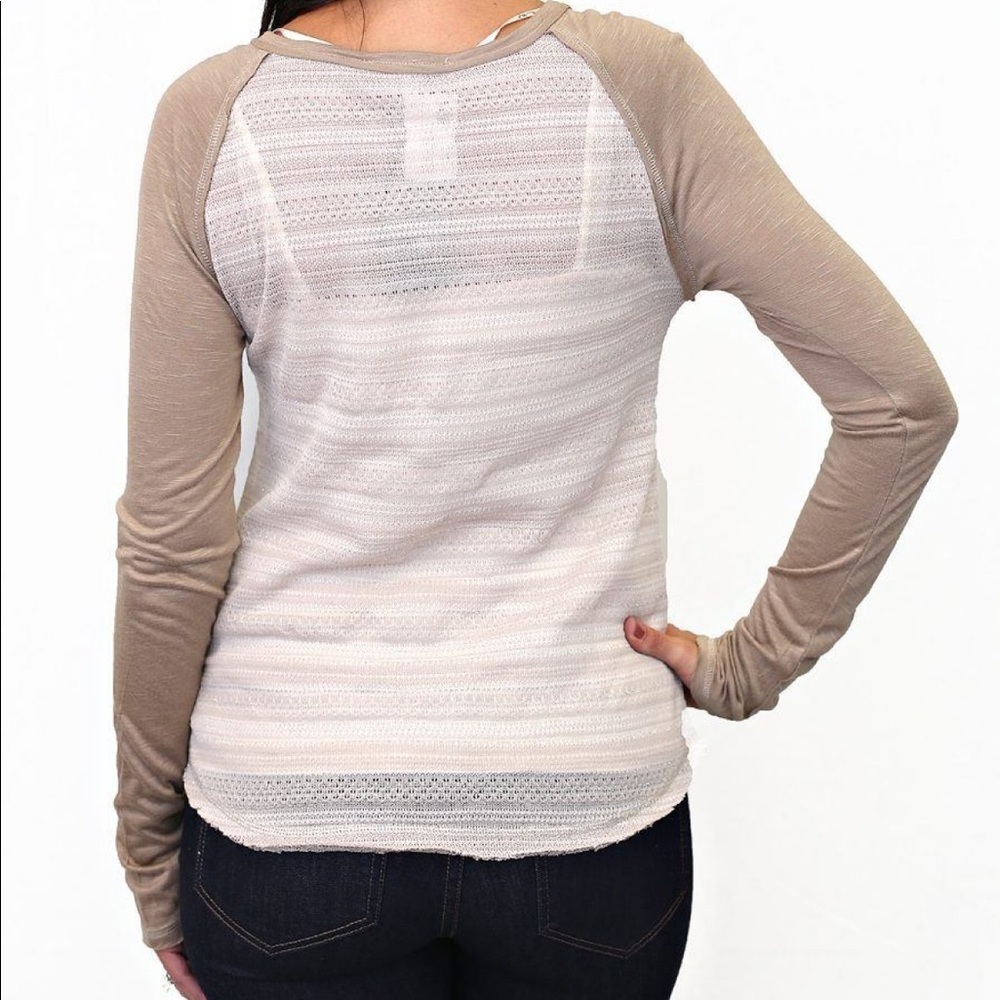 Miss Me Raglan Henley Top - Picture 3 of 8